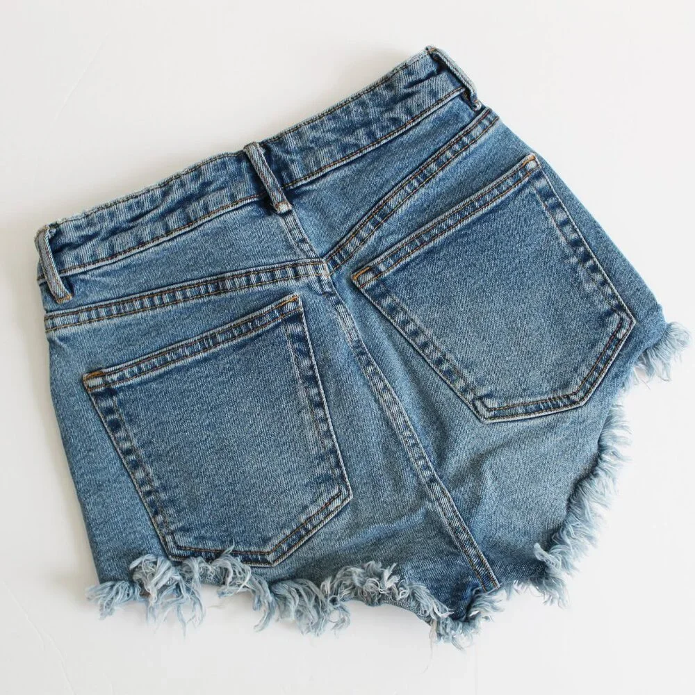 Zara denim high rise shorts - Picture 3 of 3